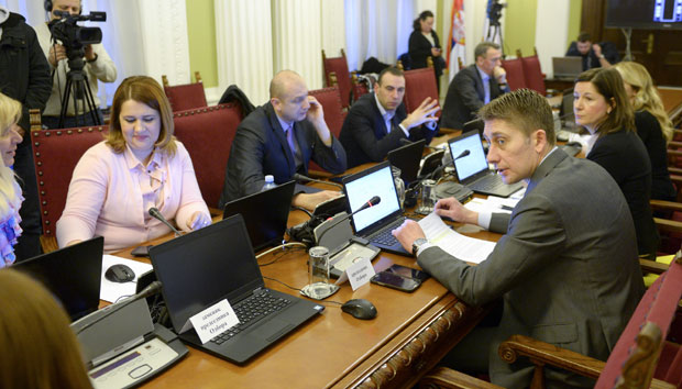 Административни одбор одобрио запослења у независним регулаторним телима, највише полемика о раду РЕМ 