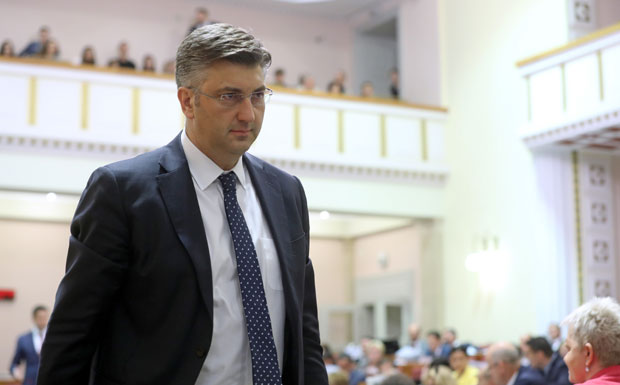 Бељак одбио Пленковића, Хрватска све ближа изборима