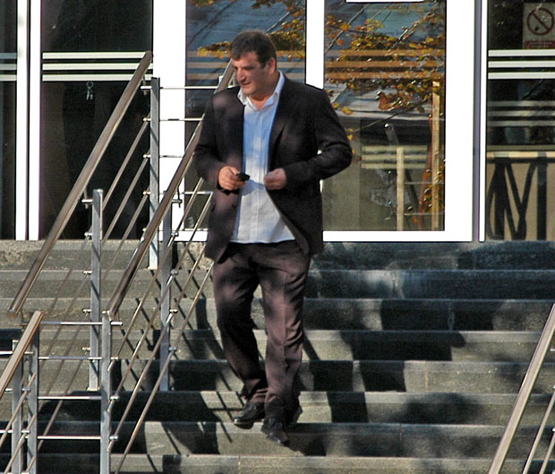 Тужилац тражио пет и по година, а Буха изузеће судије