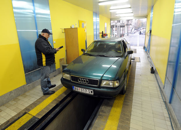 Због четири седишта оде 100 €