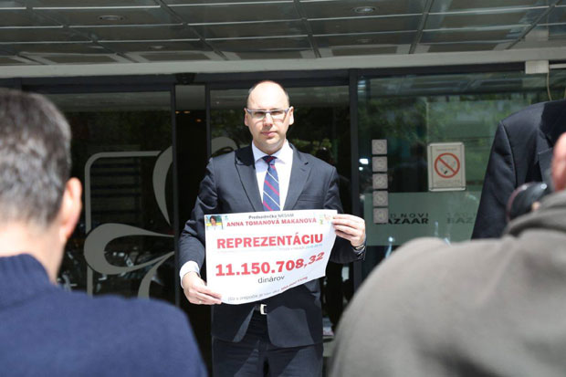 НОВИ ДЕТАЉИ АФЕРЕ „ЗЛАТНИ НАКИТ“: Спискано 100.000 евра само за репрезентацију!