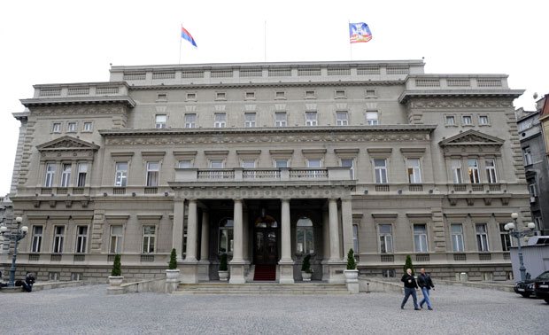 Напредњаци и СПС у две колоне у престоници