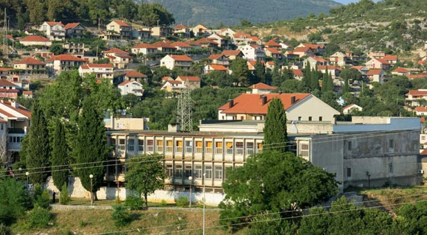 ДРАМА У КАЗНЕНОМ ЗАВОДУ У ТРЕБИЊУ: Притвореник напао чувара