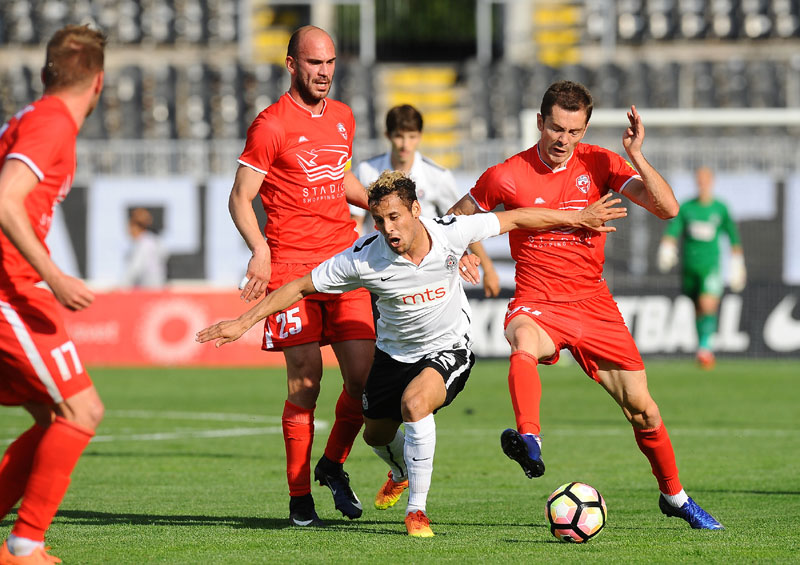 ВАЉАК ГРАБИ КА ТИТУЛИ: Вождовац опет водио на полувремену, Партизан на крају славио (ВИДЕО)