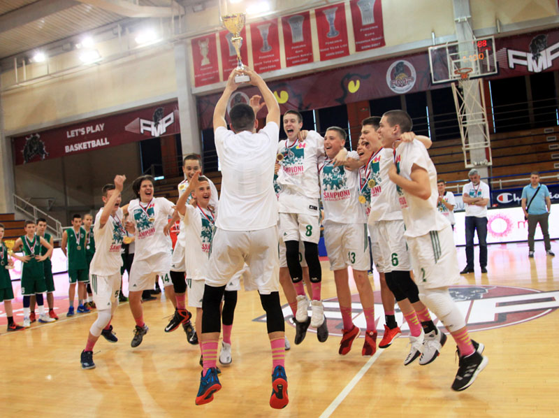 Пионири Меге шампиони Србије