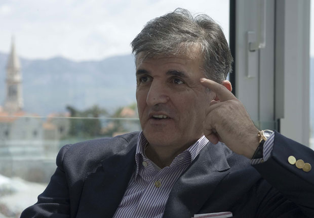 Црвена потерница за Маровићем