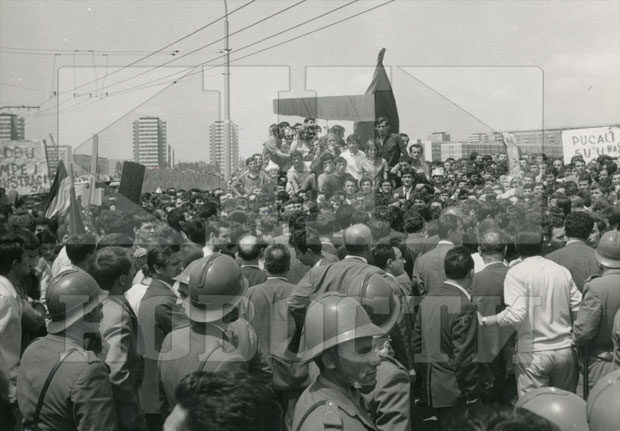 Београдске приче: Милицијски телефон за чуваре закона