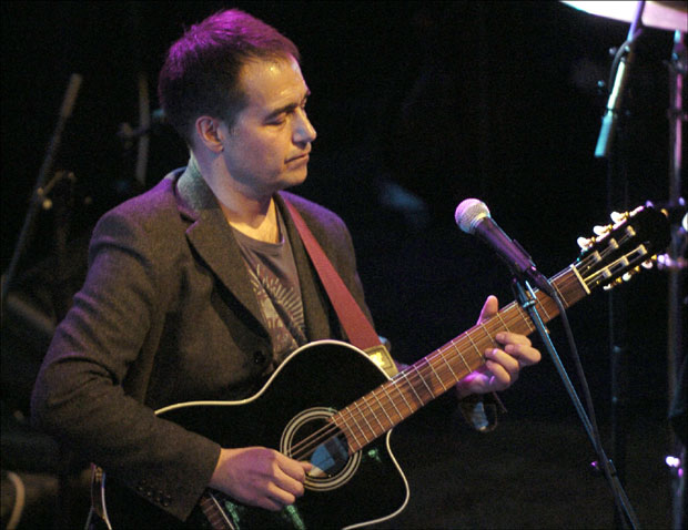 Објављена Непослушна грађанка Владе Дивљана (ВИДЕО)