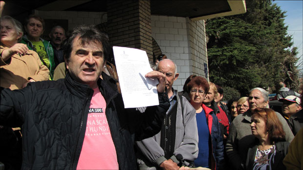 Радници Коштане још траже заостале зараде