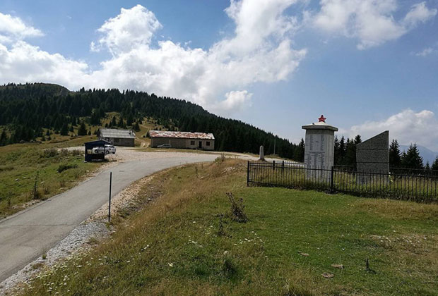 АЛБАНЦИ И ЦРНОГОРЦИ ДЕЛЕ СРПСКУ ЗЕМЉУ: Међа је на Чакору
