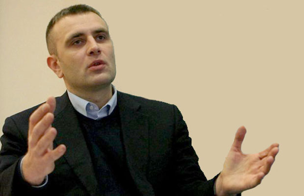 Горке године уклетог песника