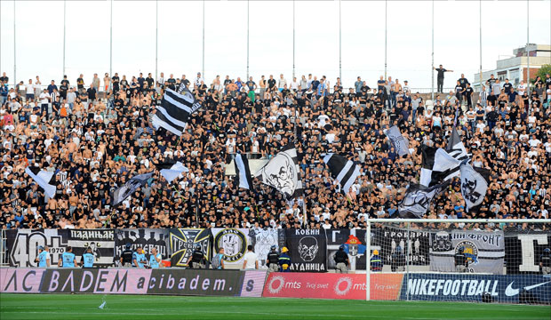 Партизану преполовљена суспензија стадиона, повећана новчана казна