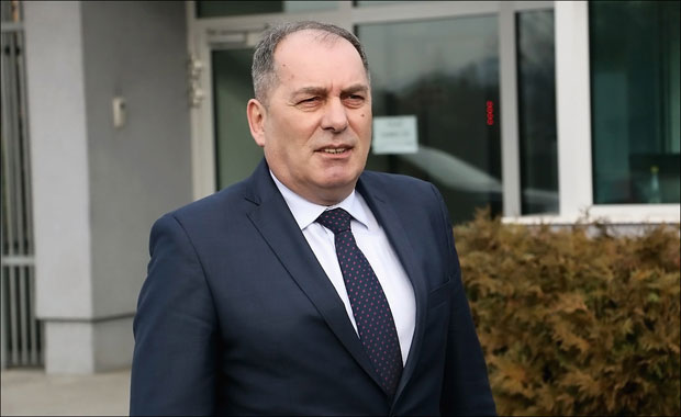 Мектић поднео оставку због тајкуна