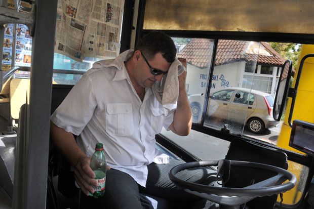 Грејање у градском превозу још не може да се искључи, а ево и зашто!