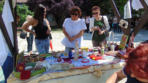 Бизнис од ручног рада