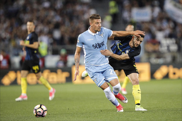 ЛАЦИО ДОСЛЕДАН ДА МИЛИНКОВИЋ-САВИЋ НЕ ИГРА НА ЕП: Савези се ништа не питају