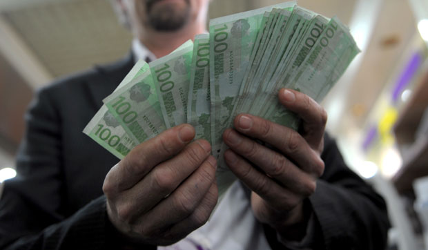 Ухапшен због изнуде