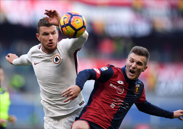 СЕРГЕЈ ДОБИЈА ДРУШТВО: Лазовић на мети Лација