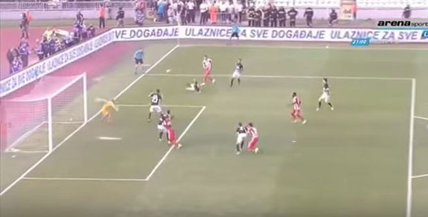 ВИДЕО: Да ли је био пенал за Звезду?