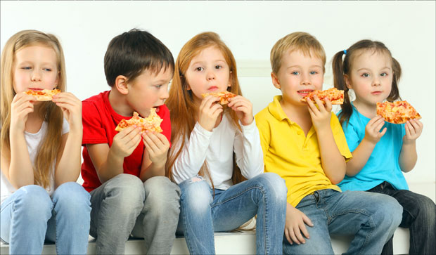 Да ли је храна са пода опасна? 