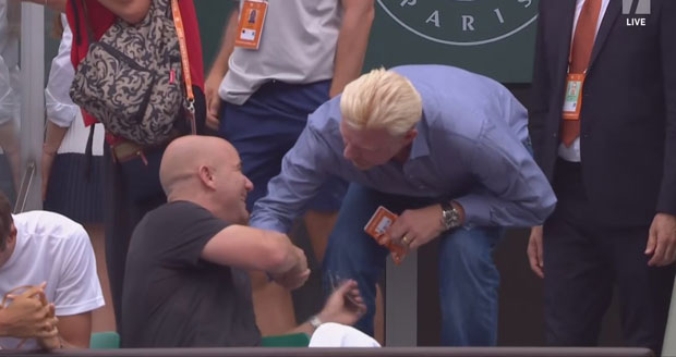 СУСРЕТ БИВШЕГ И НОВОГ ТРЕНЕРА ЂОКОВИЋА: Бекер поздравио Андреа