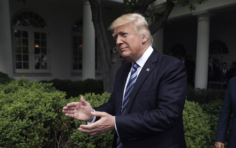 Трамп: За пар дана одлука о учешћу у климатском споразуму