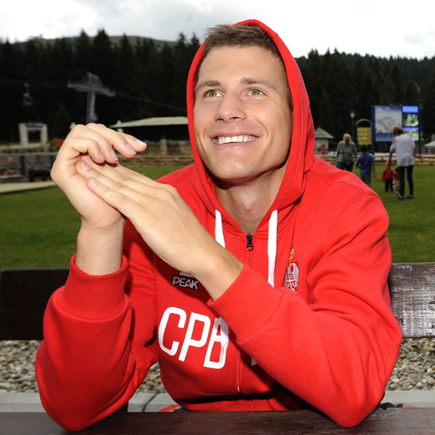 Немања Недовић остаје у Уникахи са милионским уговором