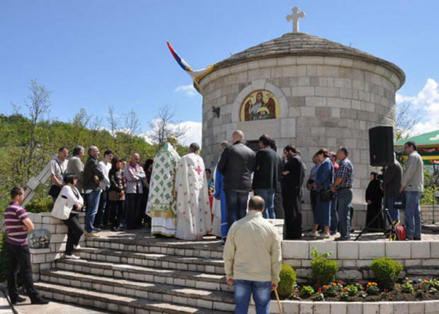 И жртве нациста међу свецима