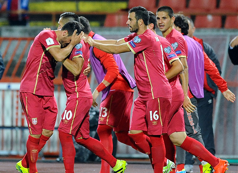 „Орлови” са десет трофеја на Велс