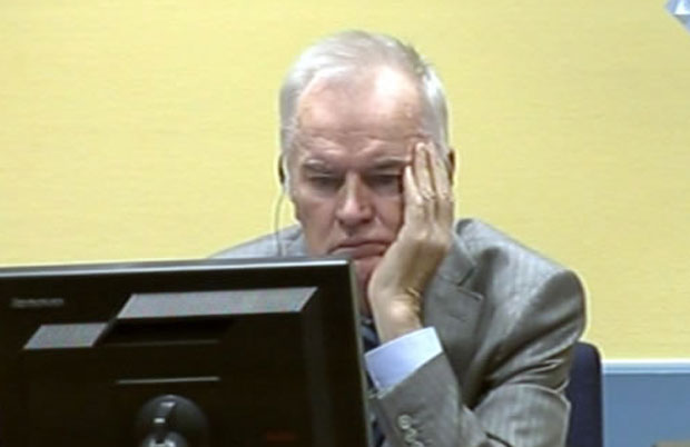 ОДБРАНА РАТКА МЛАДИЋА: Код др Фалкеа ризик повишен, спречавао лечење Милошевића и Ковачевића