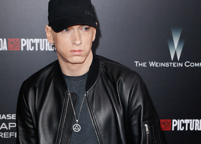 Еминем помогао жртвама напада у Манчестеру