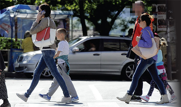 Пијани газе пешаке и на прелазима