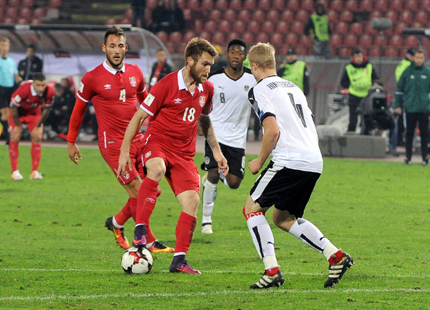 Катаи игра са магијом у ногама!