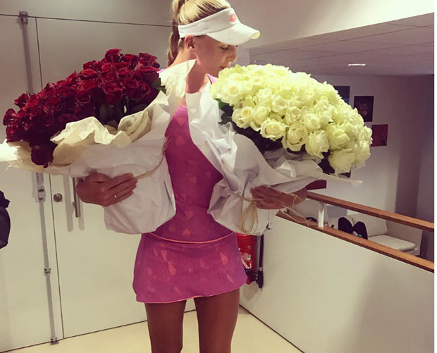 Од Ђоковића руже за колегинице