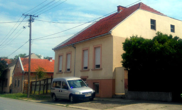 Инспектори иселили 12 старих и немоћних из илегалног дома у Зрењанину 