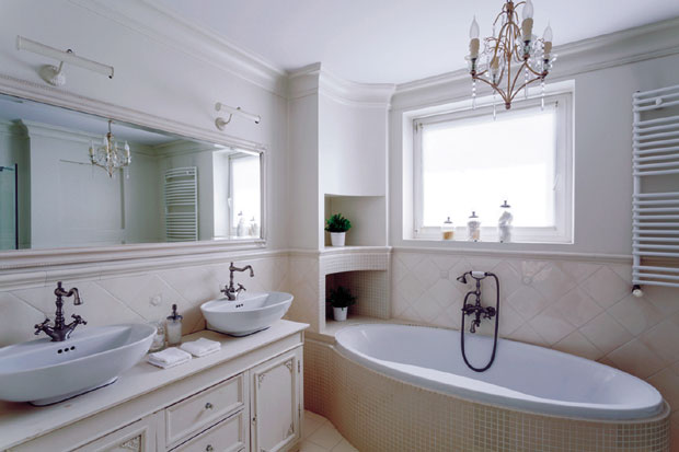 Трикови за веће купатило