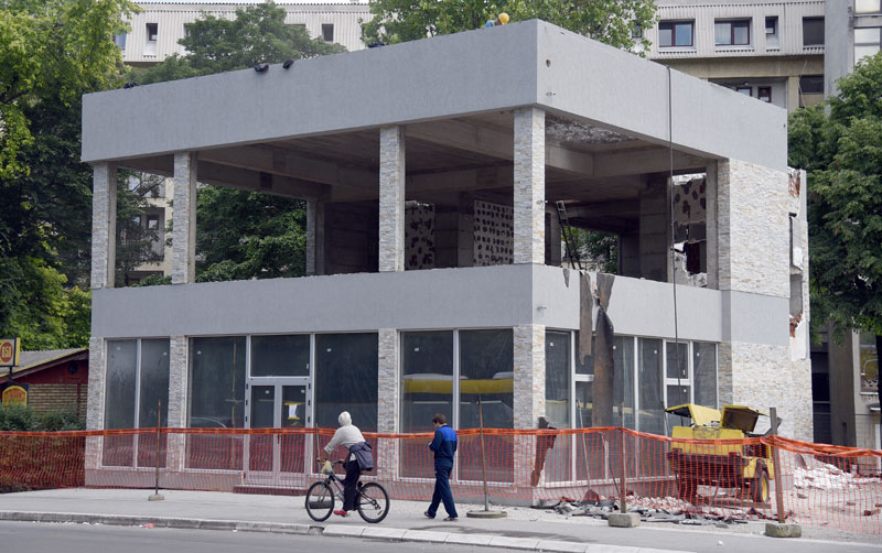 Зграда у Студентској руши се до темеља