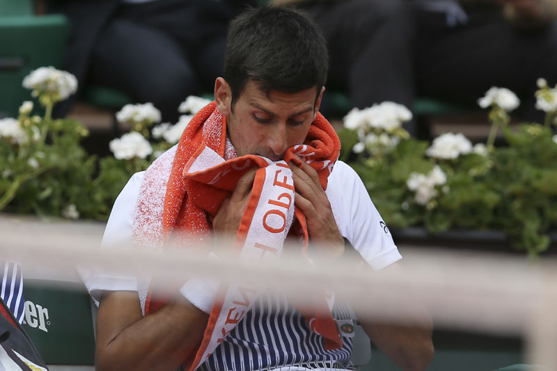 ПАРИЗ ДОБИЈА НОВОГ ШАМПИОНА: Тим зауставио Ђоковића