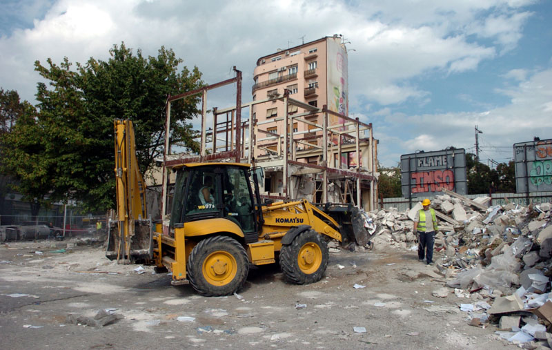 За викенд руше објекте на Славији
