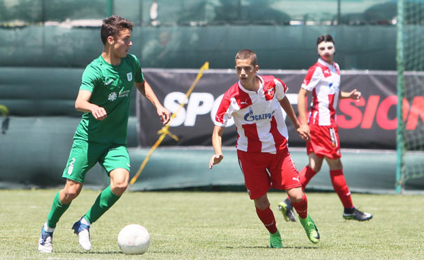 Звезда без примљеног гола до полуфинала Турнира пријатељства, за финале против ОФК Београда