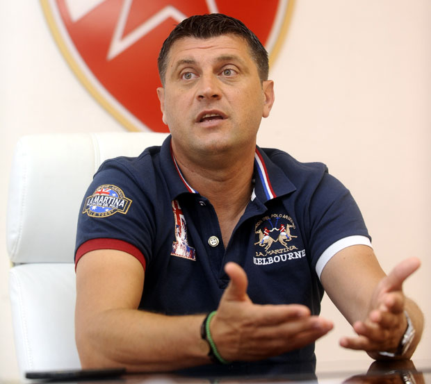 Млади се радују почетку припрема Звезде за нову сезону