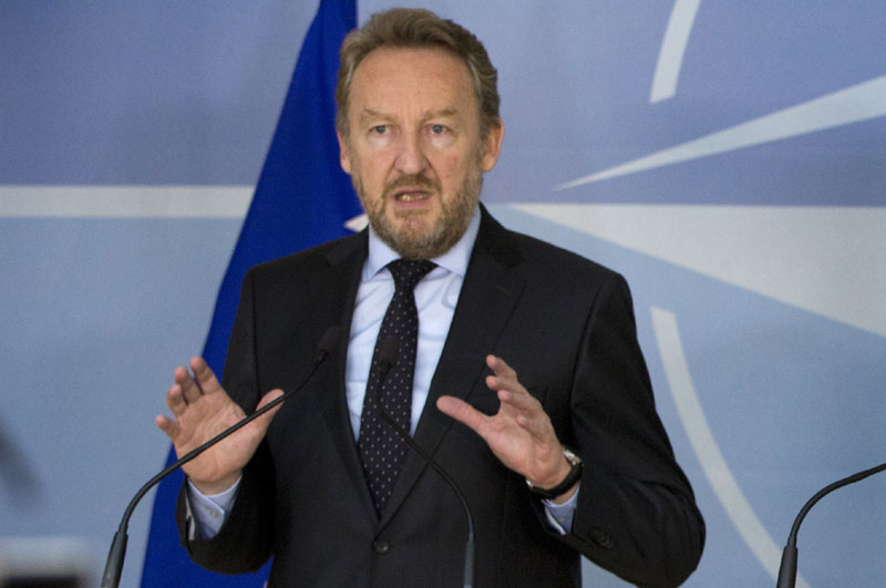 Изетбеговића не брину претње Исламске државе Србима и Хрватима 