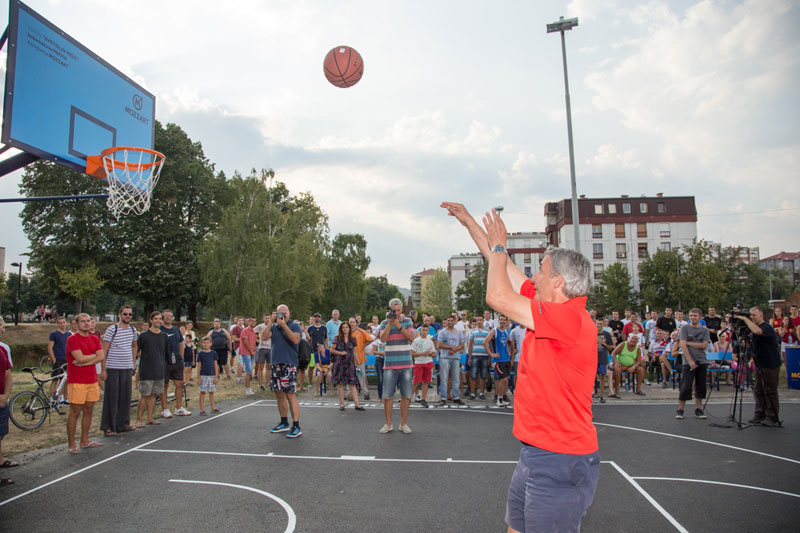 Mozzart наставља караван хуманости