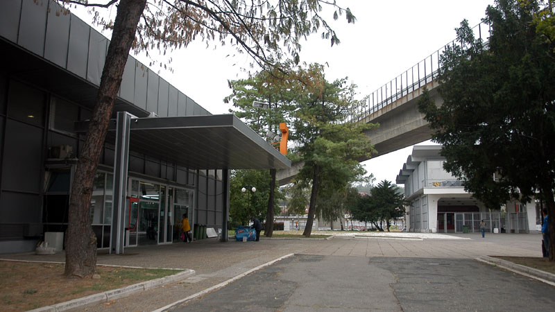 РЕКОНСТРУКЦИЈА БАЗАРА: Раселили бутике, хале још празне