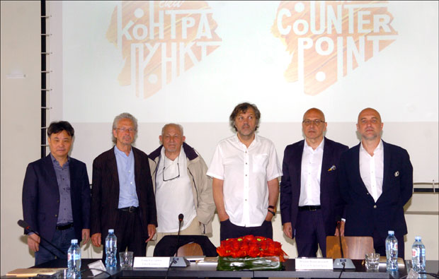 Политичари отели улогу уметника