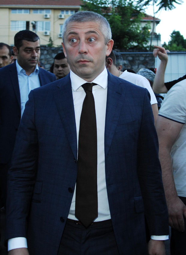 Кокеза: Од нас све зависи; Краљ: Не кривите Стојковића