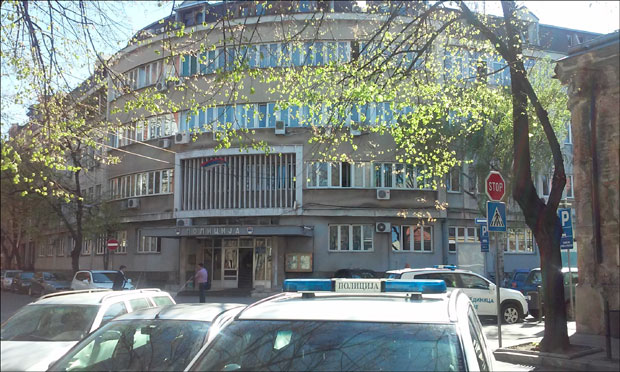 Ухапшен због сумње да је познаници слао претеће поруке