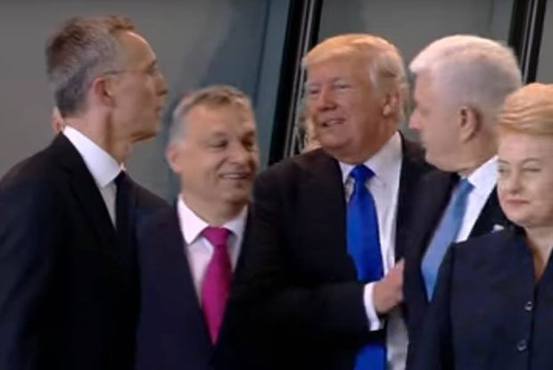 ПЛАНЕТАРНА СЛАВА ЦРНЕ ГОРЕ: Марковић захвалан Трампу што га је гурнуо
