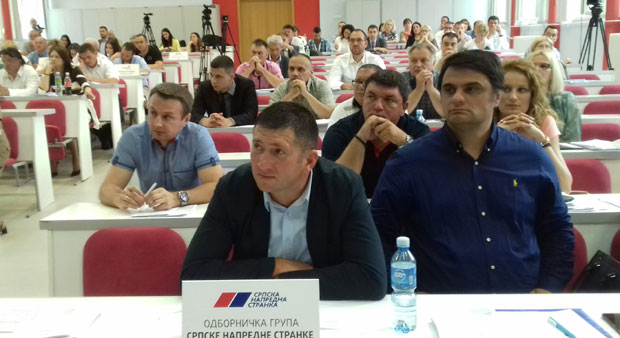 Чивијаши препунили касу