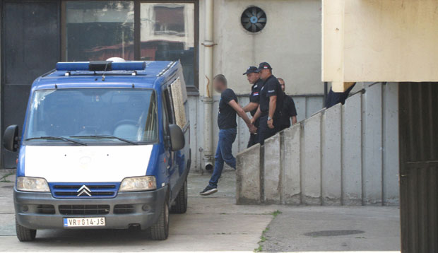 Коначно паодвоструки убица